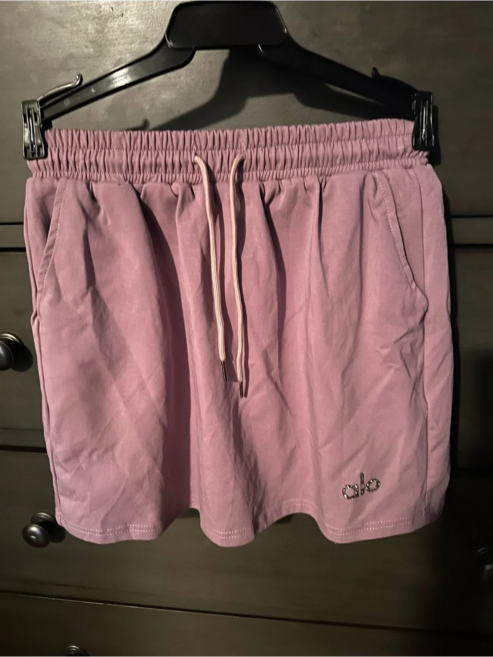 Lilac Embellished 'alo' Logo Active skirt